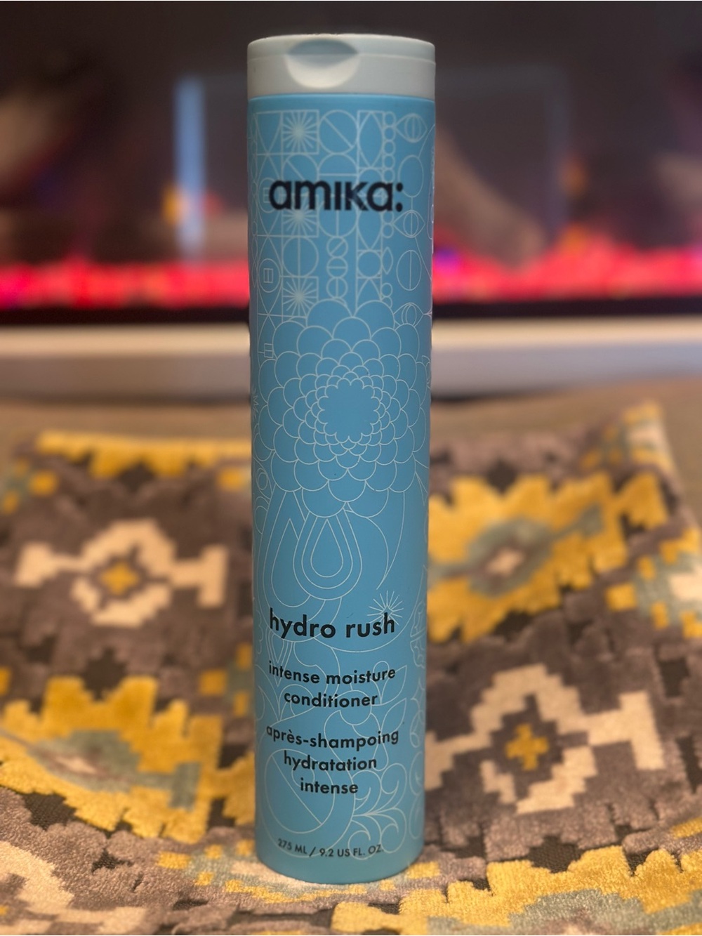 amika Hydro Rush Intense Moisture Conditioner